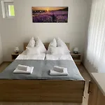 Apartman Csillag Virág