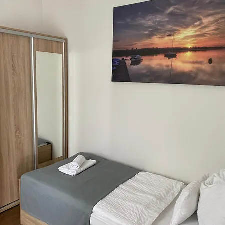 Apartamento Csillag Virag Vendeghaz Ábrahámhegy