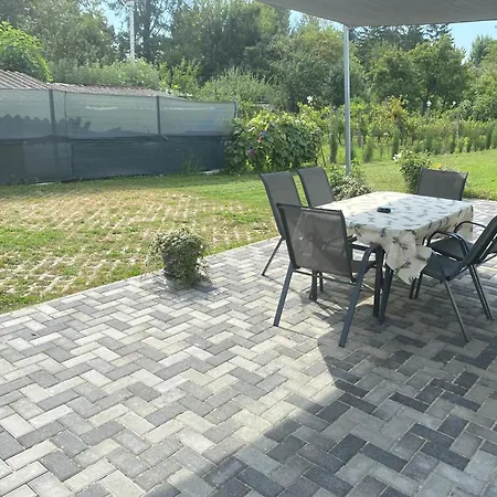 Apartamento Csillag Virag Vendeghaz Ábrahámhegy