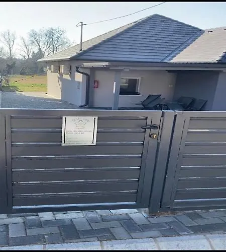 דירה Csillag Virag Vendeghaz