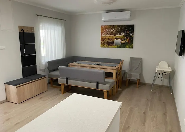 דירה Csillag Virag Vendeghaz *